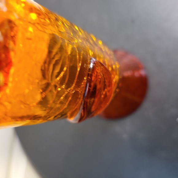 Blenko Crackle Amber Vase with Applied Leaf 5.25" - Picture 9 of 12